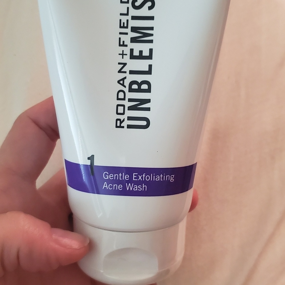 Rodan and Fields Unblemish step 1 (new formula)